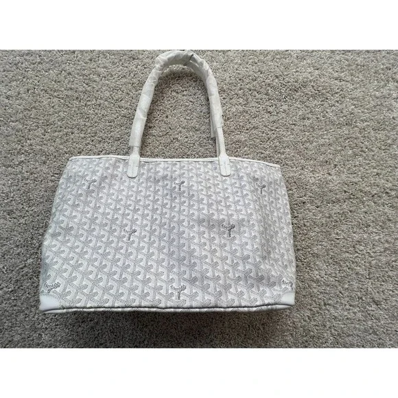 Goyard Saint Louis Tote Bag in White Goyardine Canvas - Picture 7 of 12